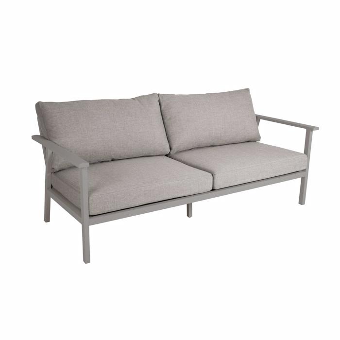 Samvaro sofa fra Brafab i khaki aluminium med beige hynder